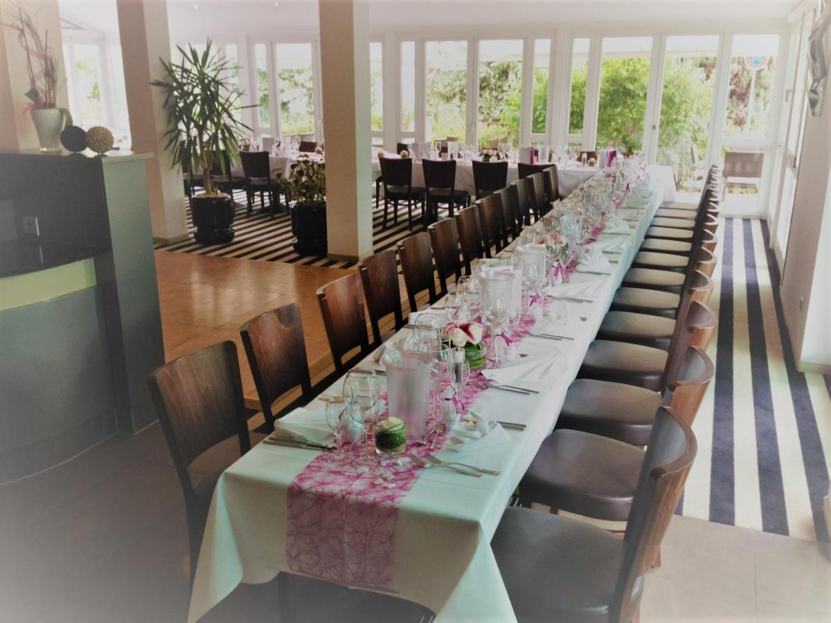 Hotel Ambiente Walldorf 왈도르프 외부 사진