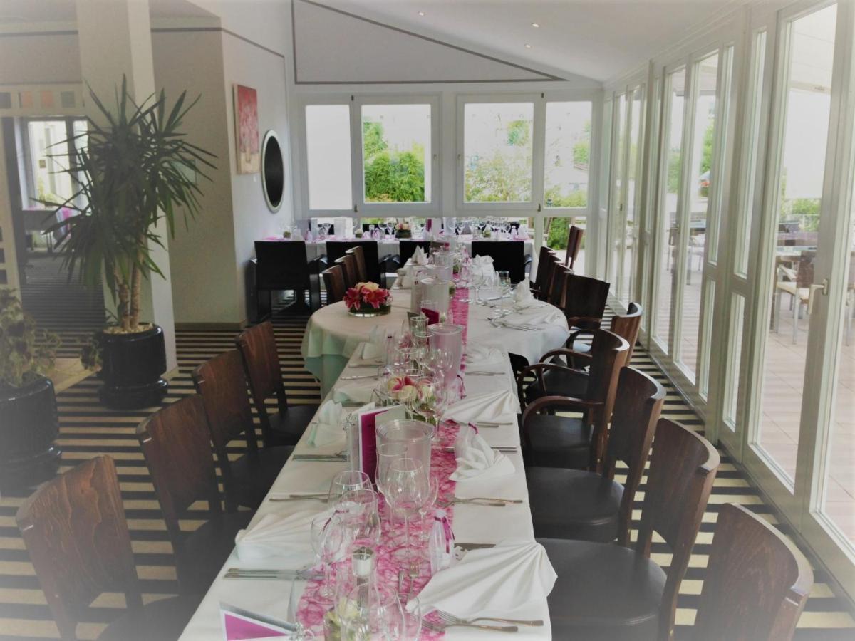Hotel Ambiente Walldorf 왈도르프 외부 사진