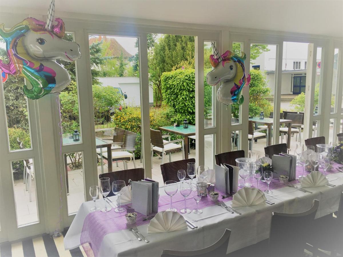 Hotel Ambiente Walldorf 왈도르프 외부 사진