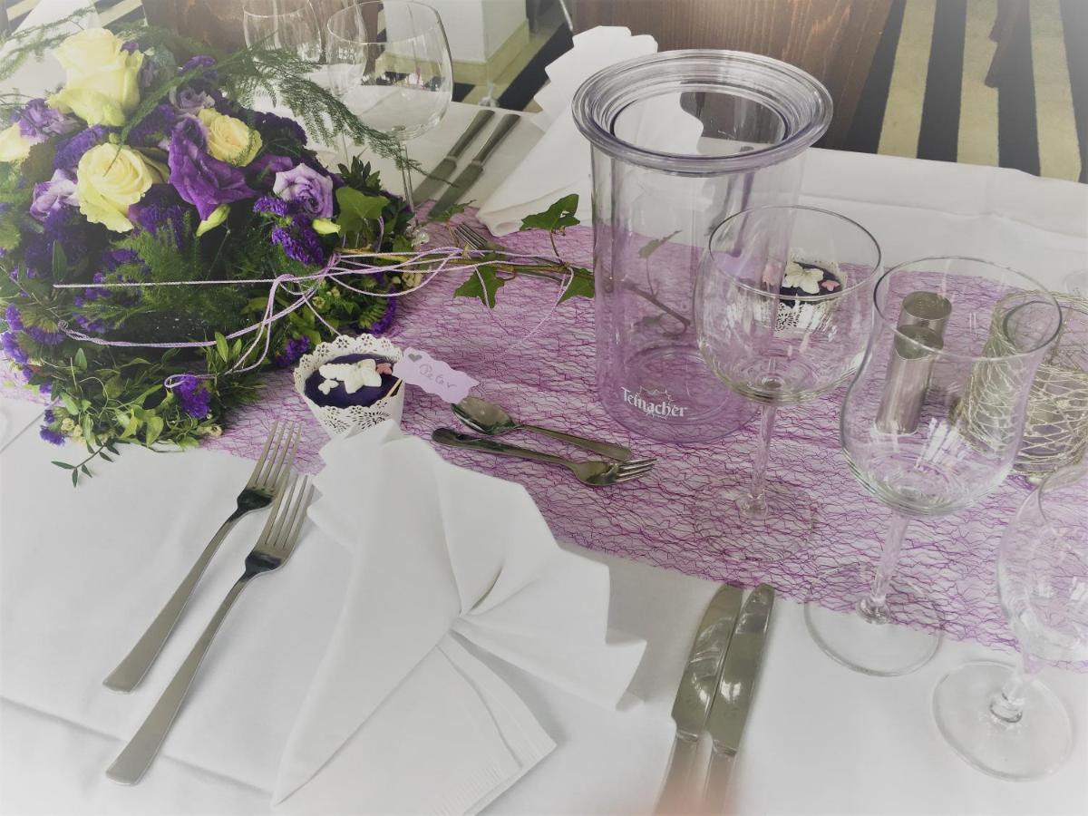 Hotel Ambiente Walldorf 왈도르프 외부 사진