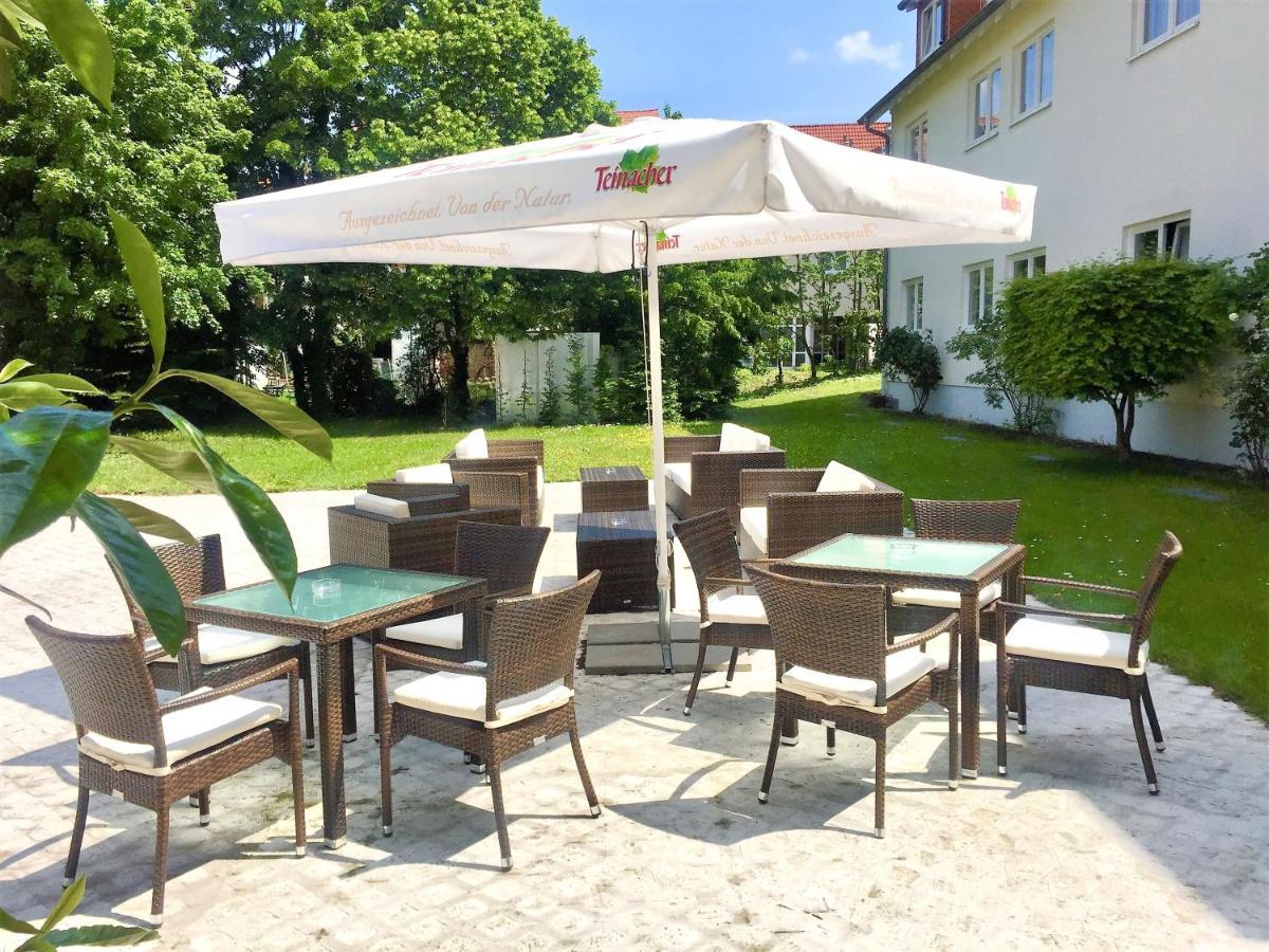 Hotel Ambiente Walldorf 왈도르프 외부 사진