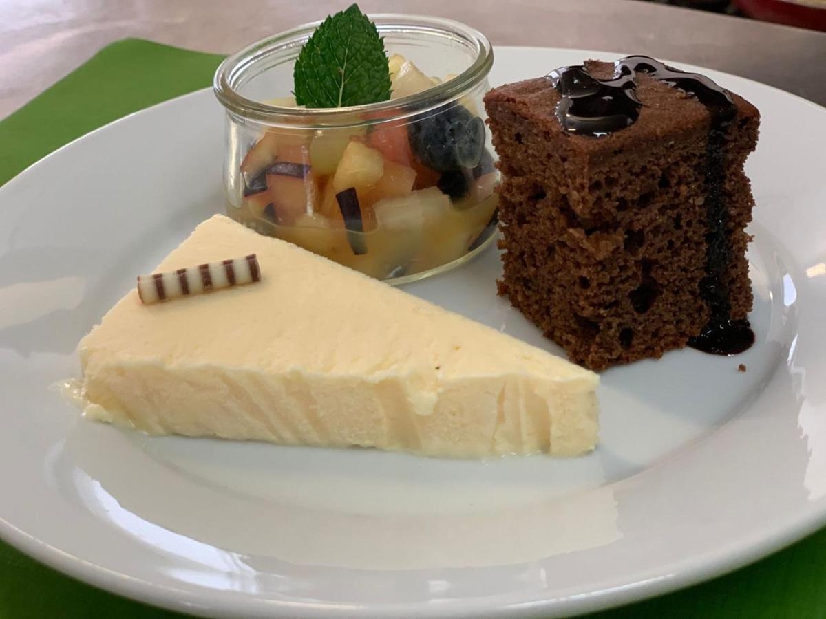Hotel Ambiente Walldorf 왈도르프 외부 사진