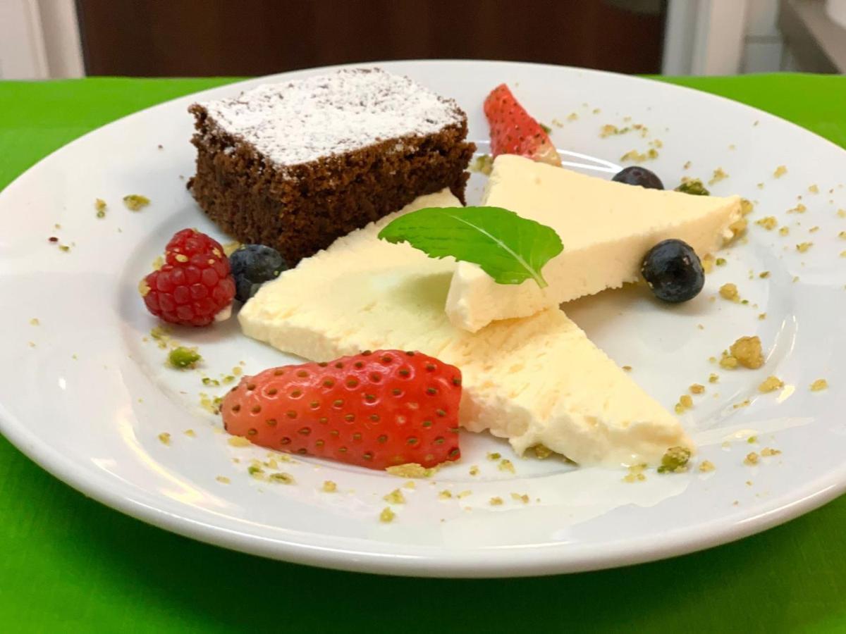 Hotel Ambiente Walldorf 왈도르프 외부 사진